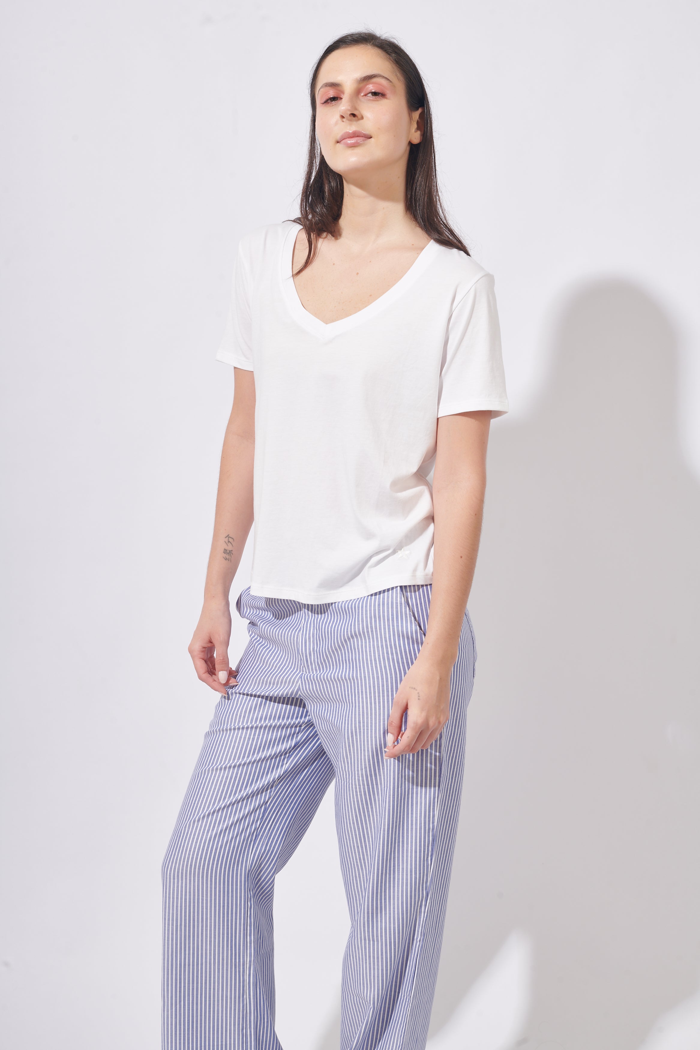 POLO ANDREA CUELLO V 100% ALGODÓN PIMA MANGA CORTA