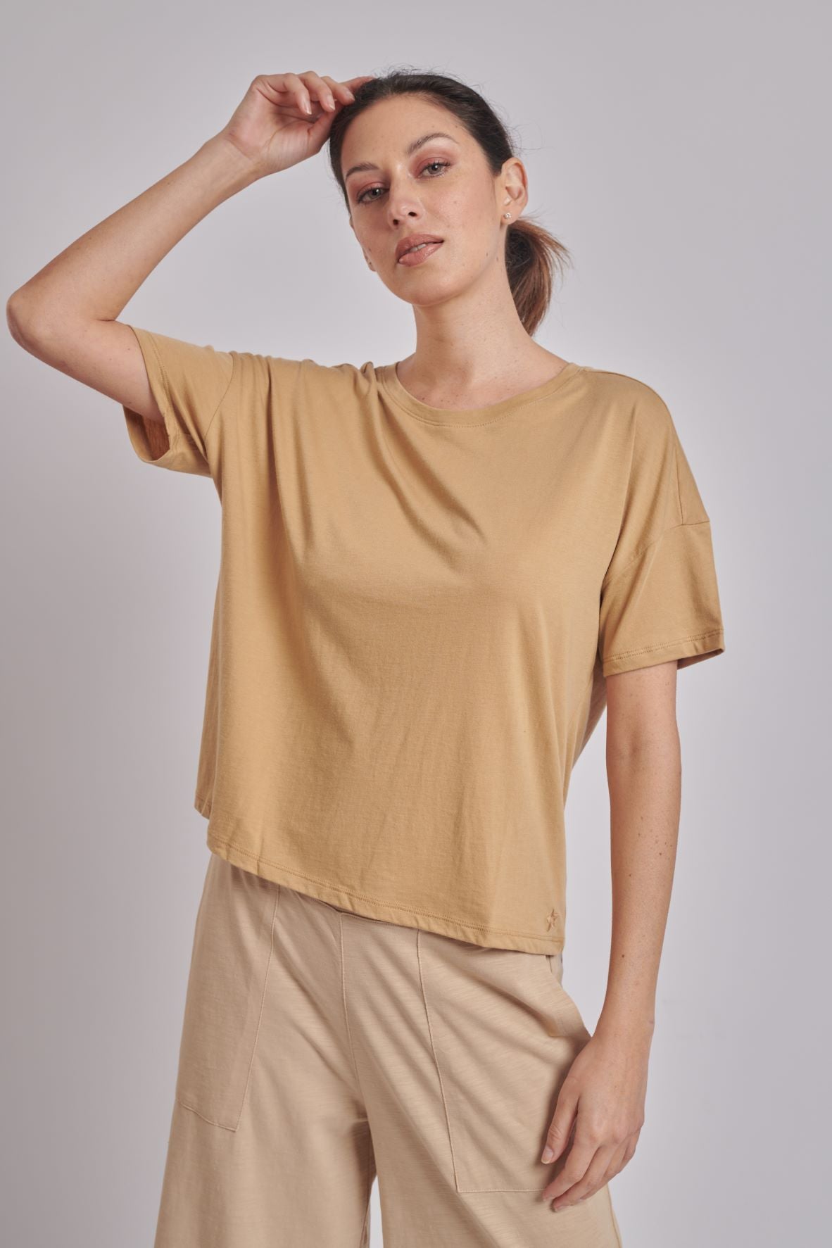 CAMISETA JAZMÍN