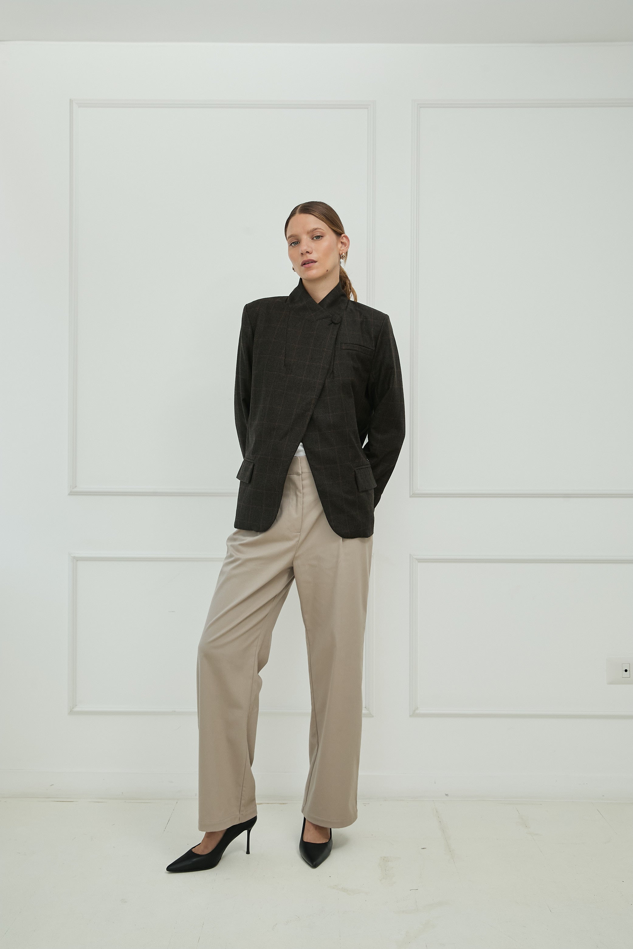 BLAZER CUELLO ENVOLVENTE LANA
